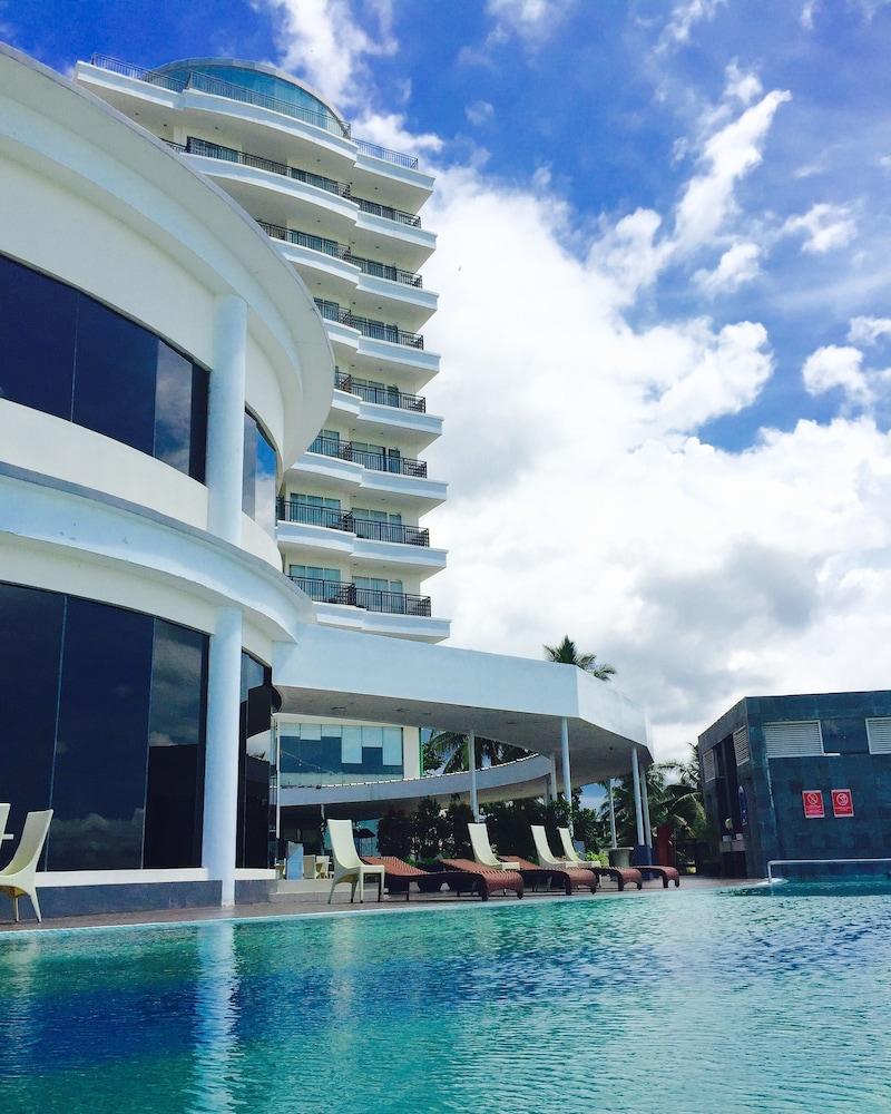BW Suite Belitung Tanjung Pandan Exterior photo